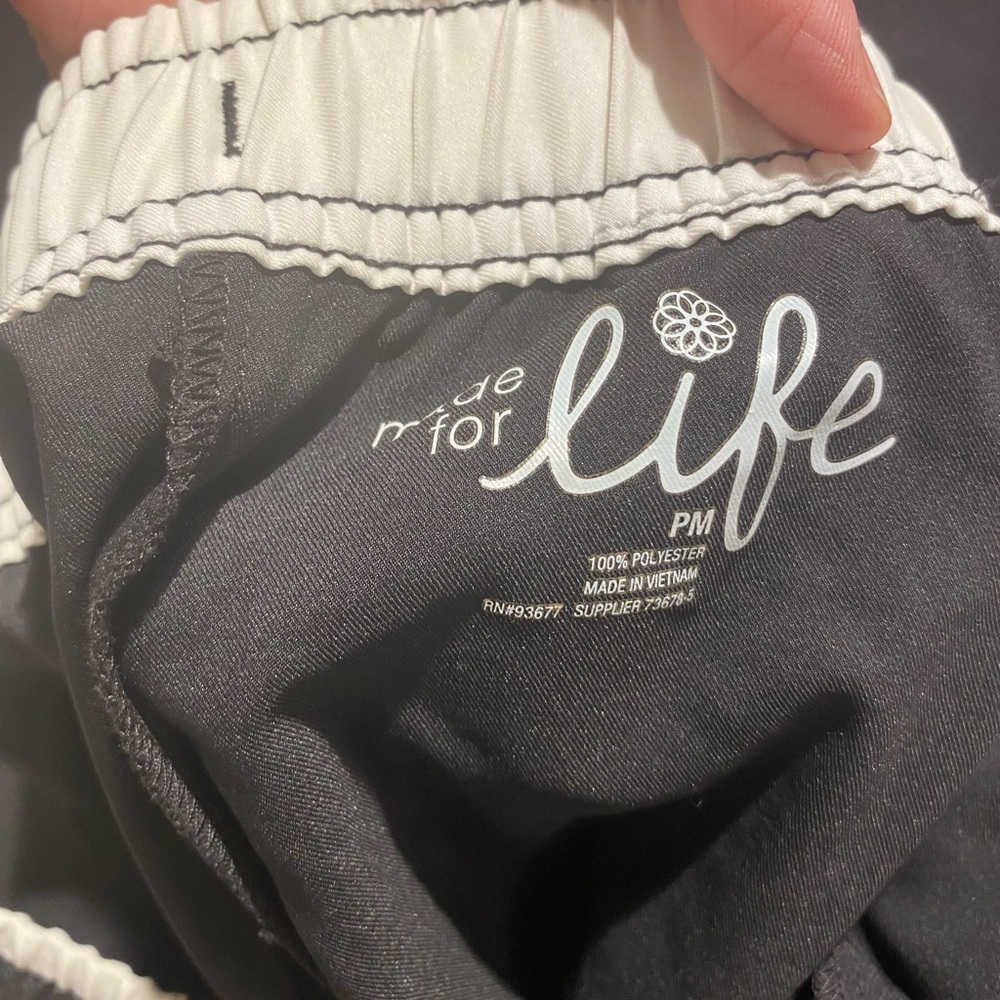 Made for Life Monochrome Activewear Set Top Medium Bottom PM (QT) - Picture 11 of 12